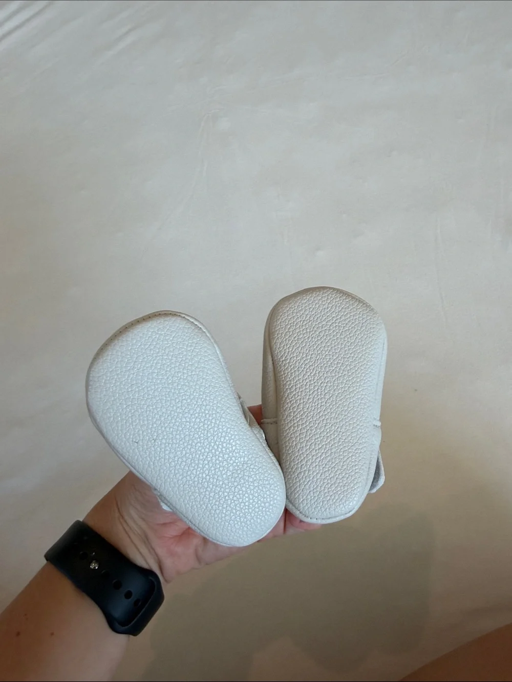 Baby Classic White Baby Mary Janes - Soft Leather Kids Shoes Size 2
